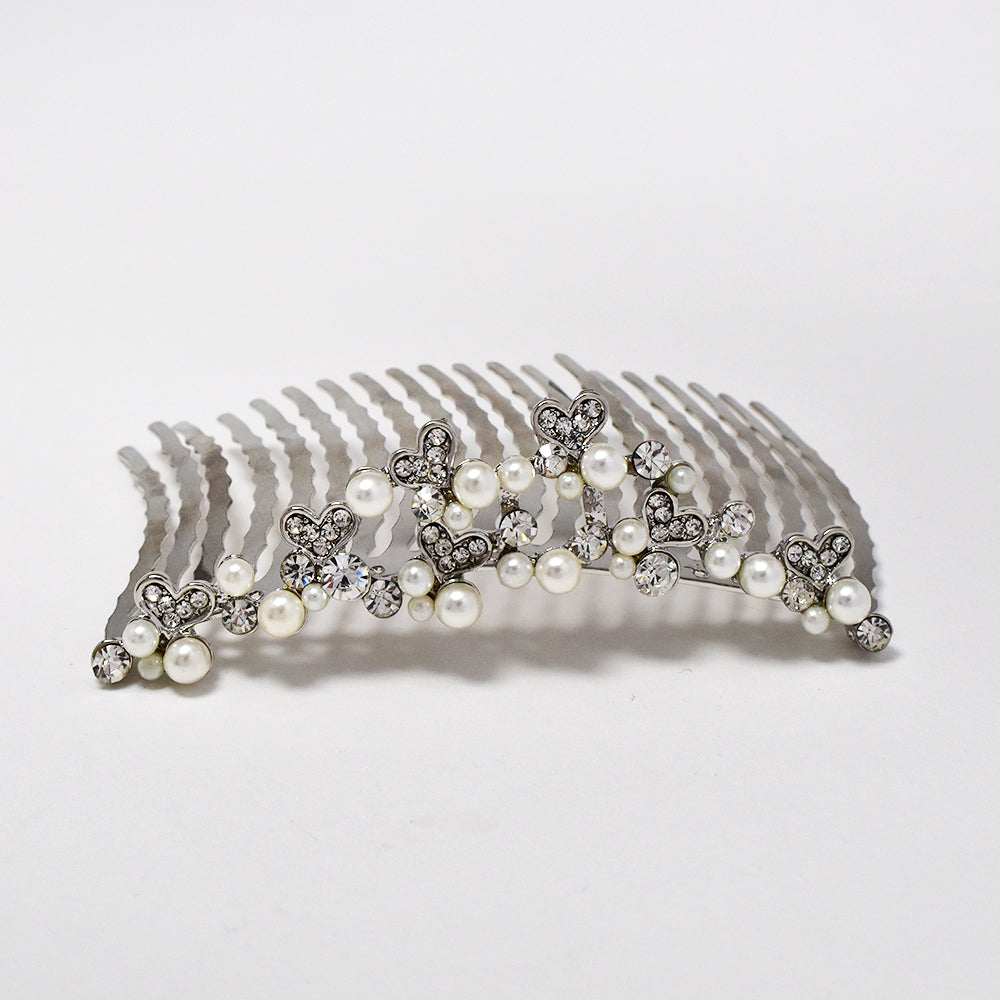 Crystal and pearl dainty heart hair comb - ABH1061