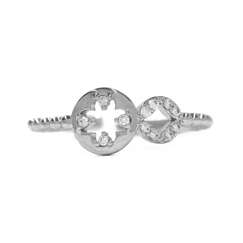 Premium cubic zirconia leaf pattern ring