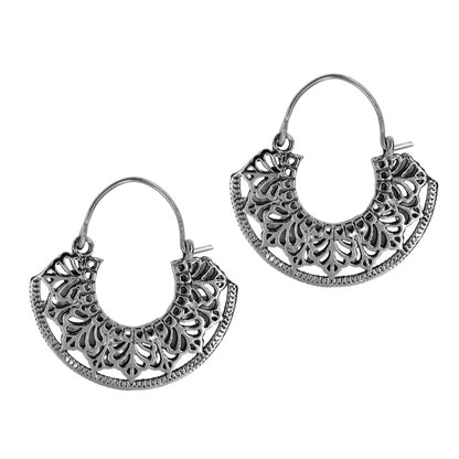 Brass cutout leaf pattern fan earring - IFE572