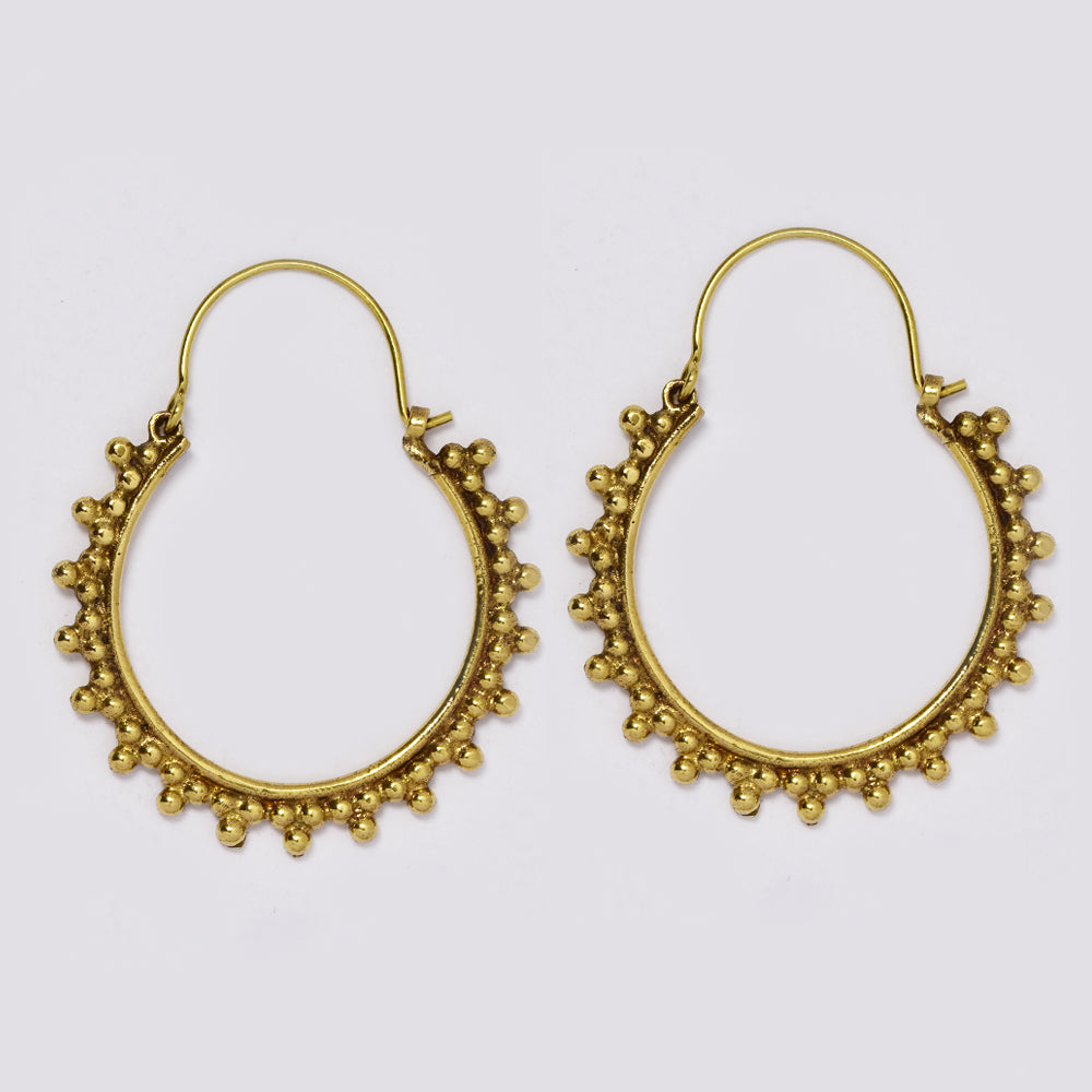 Brass large round pointy design flat basket hoop brass earrings - IFE726