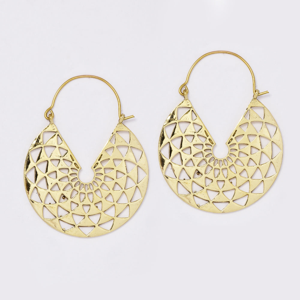 Brass large round flat geometric fan shape earring - IFE735