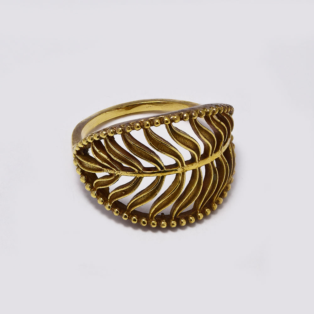 Brass broad cut out palm leaf design ring - IFR707