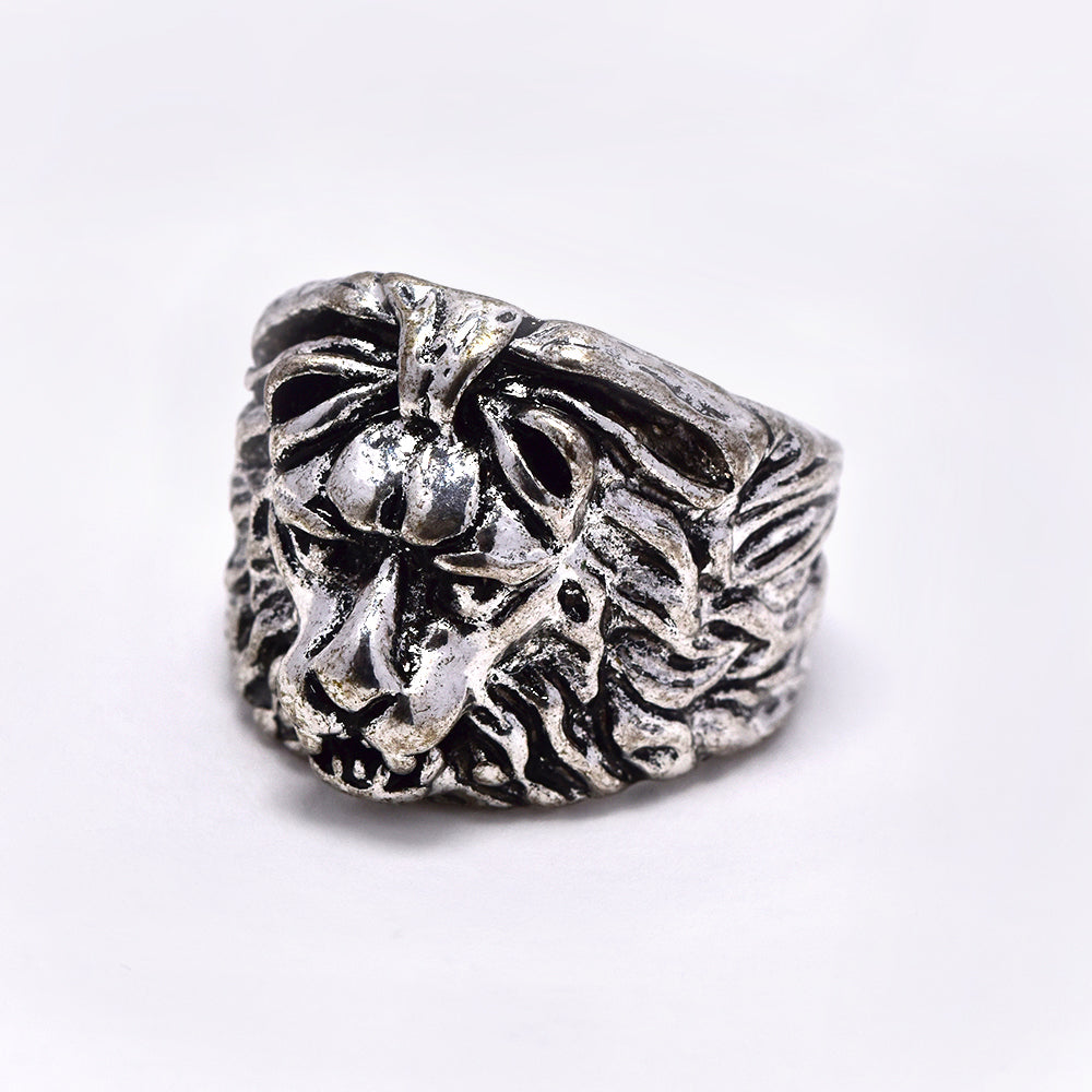 Fashion statement lion face silver chunky ring - LR7055