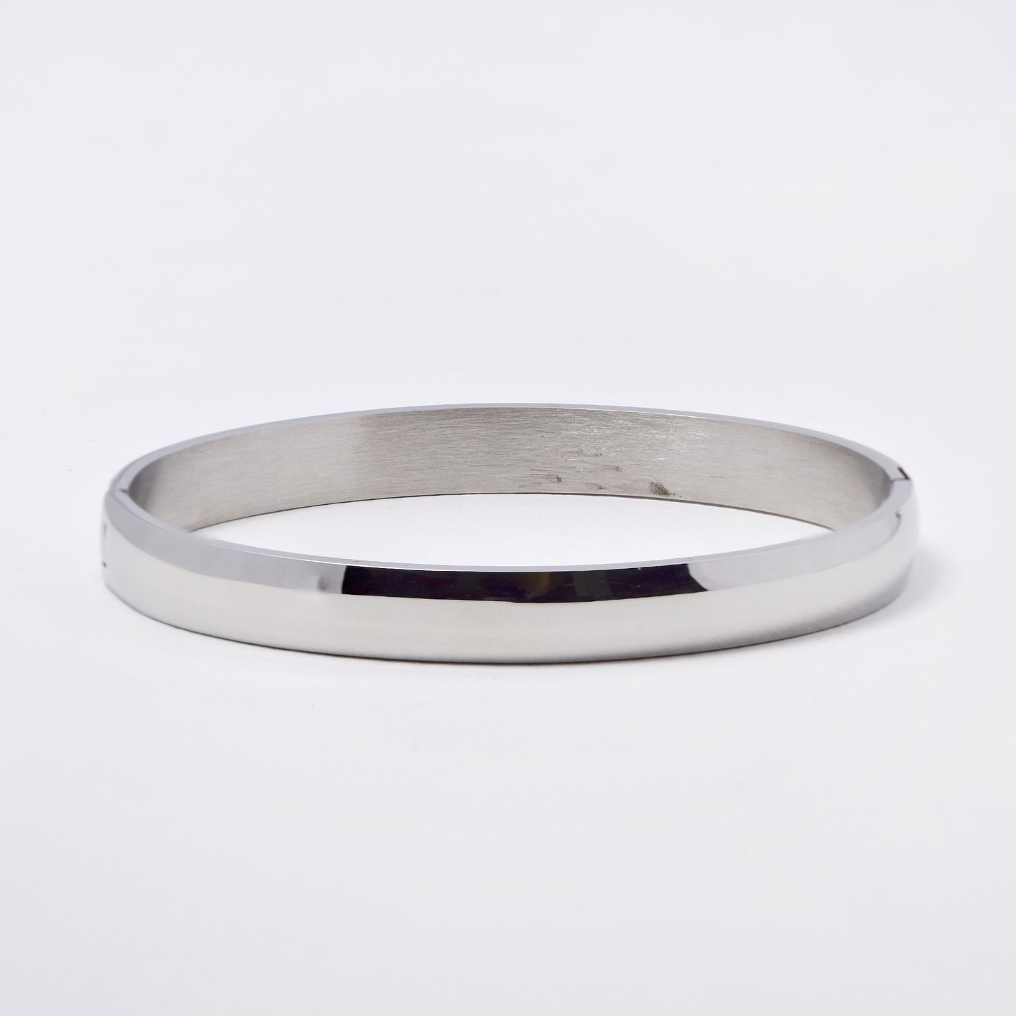 SSYB5891 - 8mm Stainless steel hinged bangle