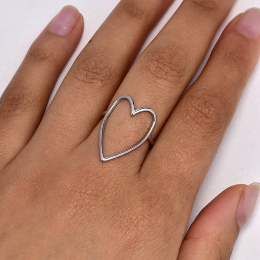 Steel cutout heart ring - SSYR5641