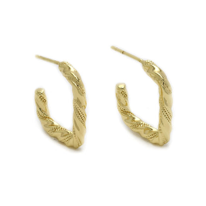 Twisted and stippled detail square semi hoop fashion earring