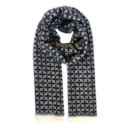 Luxuriously soft woven scarf - YS4532