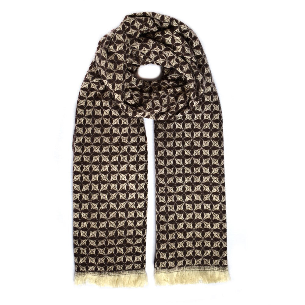 Luxuriously soft woven scarf - YS4532